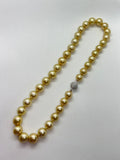 South-Sea Pearl Necklace "Gold"