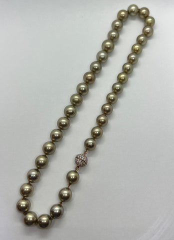 South-Sea Pearl Necklace "Chocolate"