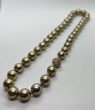 South-Sea Pearl Necklace "Chocolate"